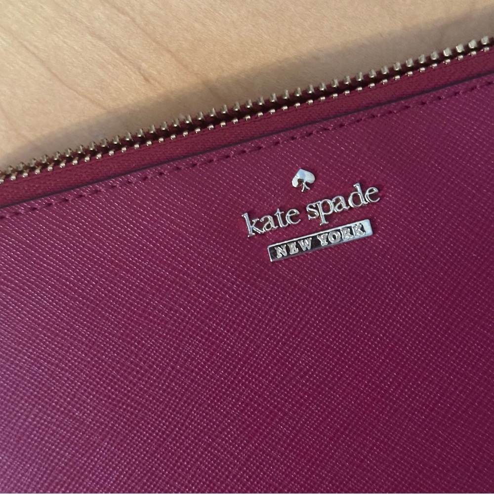 Kate Spade Raspberry Leather Wallet Sleek Design - Picture 2 of 11